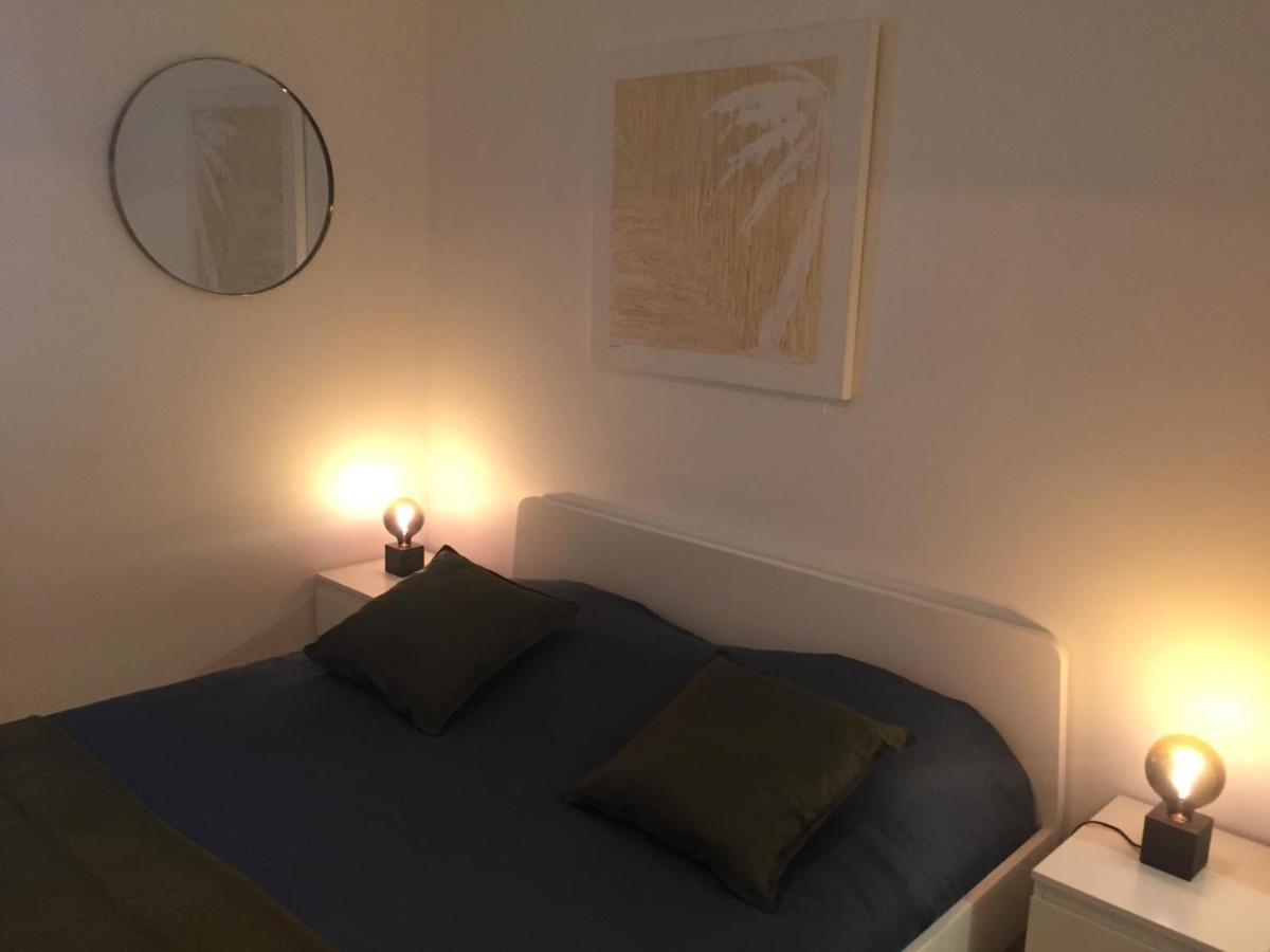 Appartement Style Architecte Proche De La Plage 戛纳 外观 照片