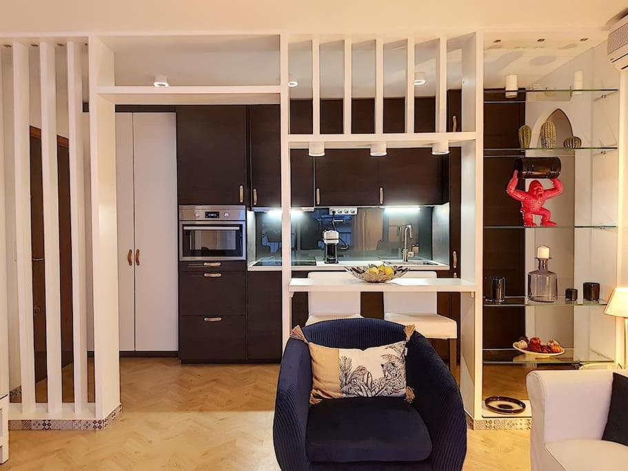 Appartement Style Architecte Proche De La Plage 戛纳 外观 照片