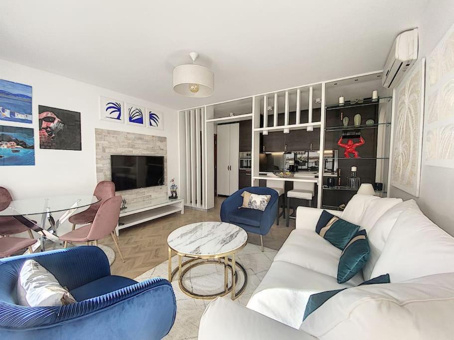 Appartement Style Architecte Proche De La Plage 戛纳 外观 照片